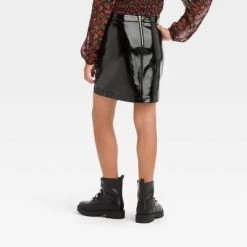 Girls' Metallic Faux Leather Mini Skirt - art class⢠Pink