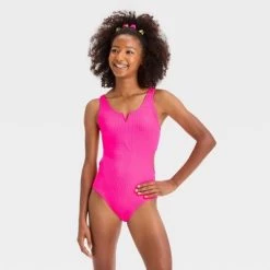 Girls' Solid One Piece Swimsuit Set - art class™ Pink