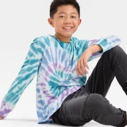 Boys' Swirl Tie-Dye Long Sleeve Graphic T-Shirt - art class™ Purple/Green/White