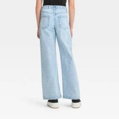 Girls' Mid-Rise Wide Leg Jeans - art class™ Light Wash