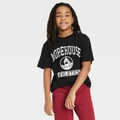 Boys' Morehouse Short Sleeve Graphic T-Shirt - art class™ Black -Art Class shop GUEST ec3ff406 8506 4882 819d d5007a298749 1